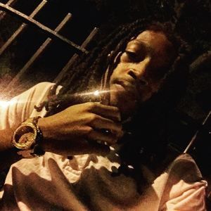 Meet your Posher, Darrius